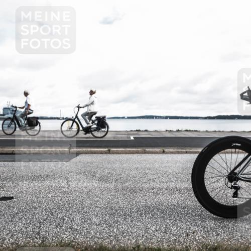 16.08.2026 - KN Förde Triathlon 2026 H.Heesch http://msf.ph/oto/9973207 16.08.2026 11:28:04 Radfahren 301, 356 meine-sportfotos.de