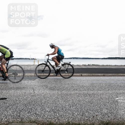 16.08.2026 - KN Förde Triathlon 2026 H.Heesch http://msf.ph/oto/9973269 16.08.2026 11:30:09 Radfahren 391, 397 meine-sportfotos.de