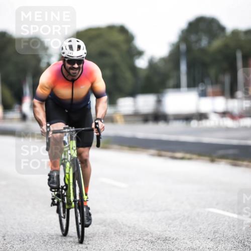 16.08.2026 - KN Förde Triathlon 2026 H.Heesch http://msf.ph/oto/9973294 16.08.2026 11:27:07 Radfahren 311, 334, 345, 371, 382, 435 meine-sportfotos.de