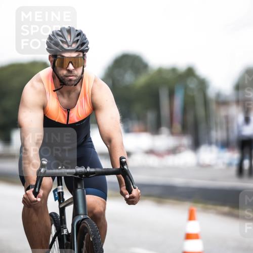16.08.2026 - KN Förde Triathlon 2026 H.Heesch http://msf.ph/oto/9973311 16.08.2026 11:27:09 Radfahren 311, 334, 345, 371, 382, 435 meine-sportfotos.de
