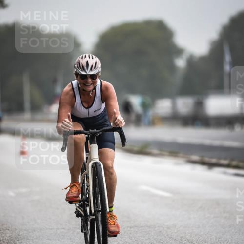 16.08.2026 - KN Förde Triathlon 2026 H.Heesch http://msf.ph/oto/9973358 16.08.2026 10:04:25 Radfahren  meine-sportfotos.de