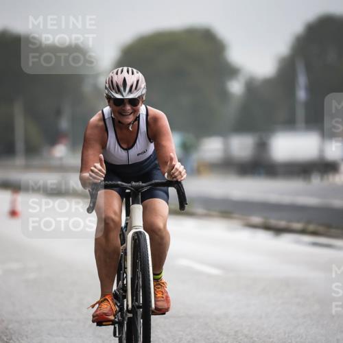 16.08.2026 - KN Förde Triathlon 2026 H.Heesch http://msf.ph/oto/9973361 16.08.2026 10:04:25 Radfahren  meine-sportfotos.de