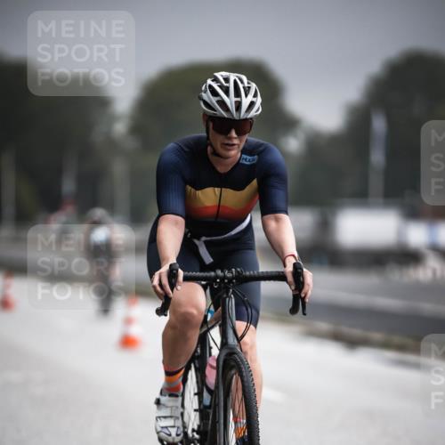 16.08.2026 - KN Förde Triathlon 2026 H.Heesch http://msf.ph/oto/9973472 16.08.2026 10:05:56 Radfahren 137 meine-sportfotos.de