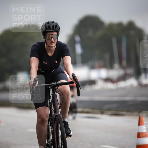 16.08.2026 - KN Förde Triathlon 2026 H.Heesch http://msf.ph/oto/9973601 16.08.2026 10:06:48 Radfahren  meine-sportfotos.de
