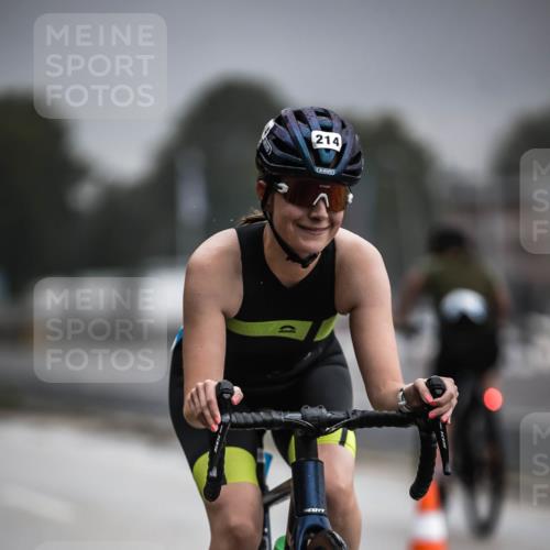 16.08.2026 - KN Förde Triathlon 2026 H.Heesch http://msf.ph/oto/9973638 16.08.2026 10:07:41 Radfahren 134, 223, 254 meine-sportfotos.de