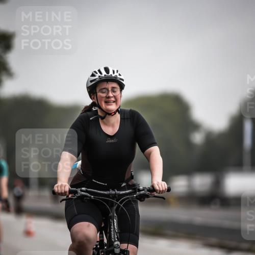 16.08.2026 - KN Förde Triathlon 2026 H.Heesch http://msf.ph/oto/9973645 16.08.2026 10:07:58 Radfahren 261, 264, 268 meine-sportfotos.de