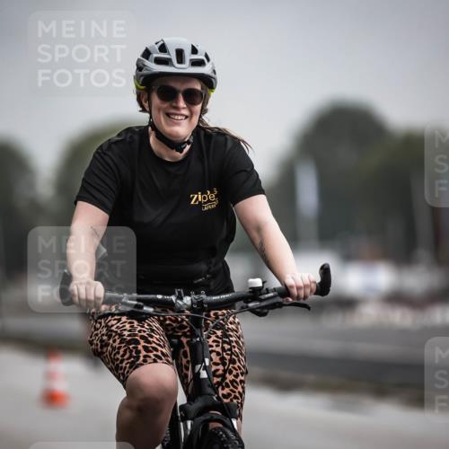 16.08.2026 - KN Förde Triathlon 2026 H.Heesch http://msf.ph/oto/9973686 16.08.2026 10:08:05 Radfahren 128, 132, 216, 219 meine-sportfotos.de