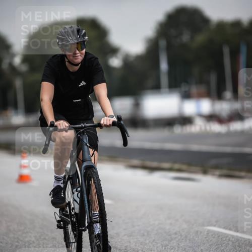 16.08.2026 - KN Förde Triathlon 2026 H.Heesch http://msf.ph/oto/9973722 16.08.2026 10:11:34 Radfahren 252 meine-sportfotos.de