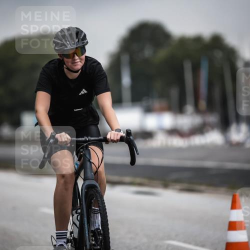 16.08.2026 - KN Förde Triathlon 2026 H.Heesch http://msf.ph/oto/9973727 16.08.2026 10:11:35 Radfahren 252 meine-sportfotos.de