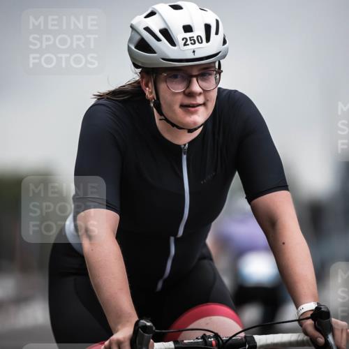 16.08.2026 - KN Förde Triathlon 2026 H.Heesch http://msf.ph/oto/9973763 16.08.2026 10:11:38 Radfahren  meine-sportfotos.de
