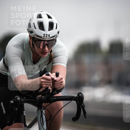 16.08.2026 - KN Förde Triathlon 2026 H.Heesch http://msf.ph/oto/9973863 16.08.2026 10:13:31 Radfahren 244 meine-sportfotos.de
