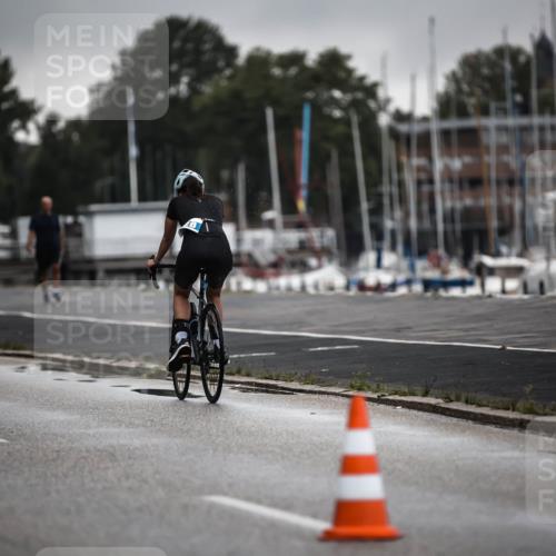 16.08.2026 - KN Förde Triathlon 2026 H.Heesch http://msf.ph/oto/9973961 16.08.2026 10:14:41 Radfahren  meine-sportfotos.de