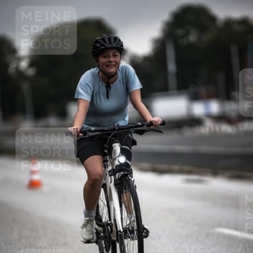 16.08.2026 - KN Förde Triathlon 2026 H.Heesch http://msf.ph/oto/9973980 16.08.2026 10:14:56 Radfahren  meine-sportfotos.de