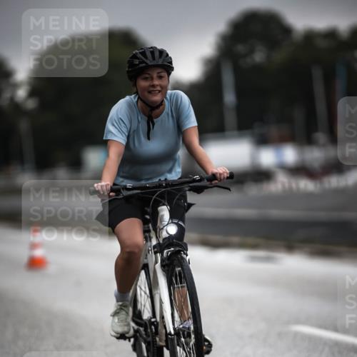 16.08.2026 - KN Förde Triathlon 2026 H.Heesch http://msf.ph/oto/9973981 16.08.2026 10:14:56 Radfahren  meine-sportfotos.de