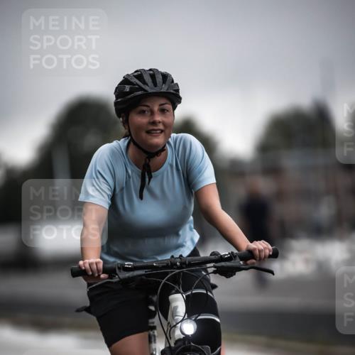 16.08.2026 - KN Förde Triathlon 2026 H.Heesch http://msf.ph/oto/9973992 16.08.2026 10:14:57 Radfahren  meine-sportfotos.de