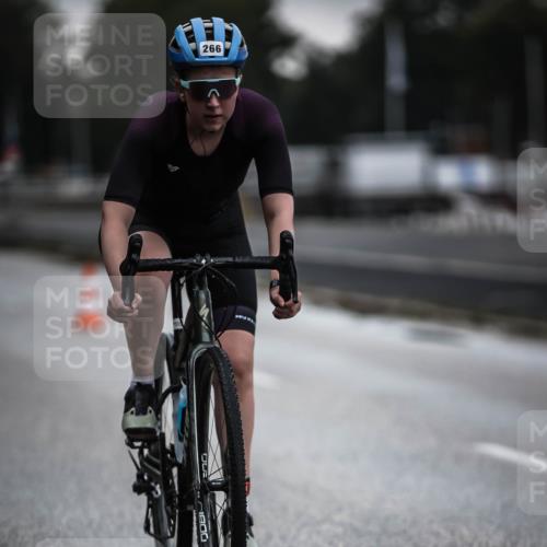 16.08.2026 - KN Förde Triathlon 2026 H.Heesch http://msf.ph/oto/9974022 16.08.2026 10:15:20 Radfahren 253 meine-sportfotos.de