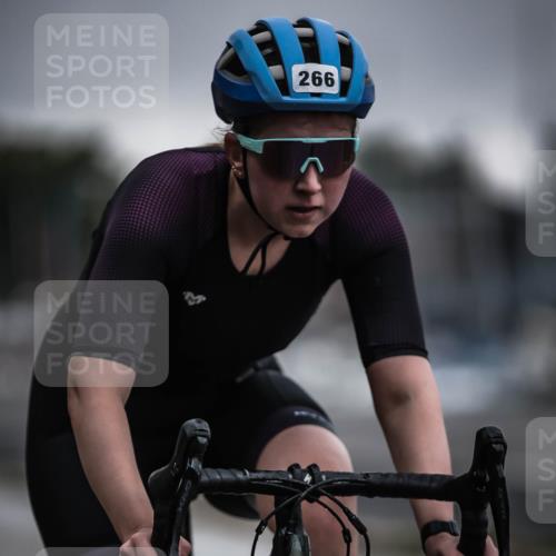 16.08.2026 - KN Förde Triathlon 2026 H.Heesch http://msf.ph/oto/9974036 16.08.2026 10:15:20 Radfahren 253 meine-sportfotos.de