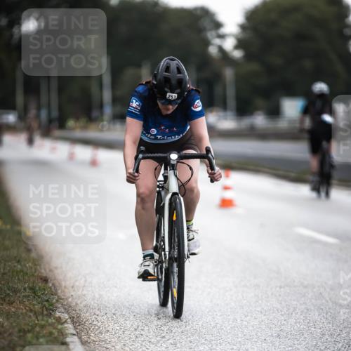 16.08.2026 - KN Förde Triathlon 2026 H.Heesch http://msf.ph/oto/9974126 16.08.2026 10:18:24 Radfahren  meine-sportfotos.de