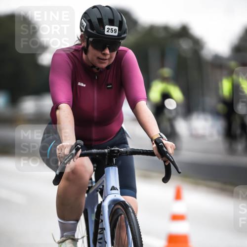 16.08.2026 - KN Förde Triathlon 2026 H.Heesch http://msf.ph/oto/9974183 16.08.2026 10:20:04 Radfahren  meine-sportfotos.de