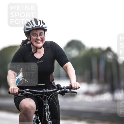 16.08.2026 - KN Förde Triathlon 2026 H.Heesch http://msf.ph/oto/9974214 16.08.2026 10:21:25 Radfahren  meine-sportfotos.de