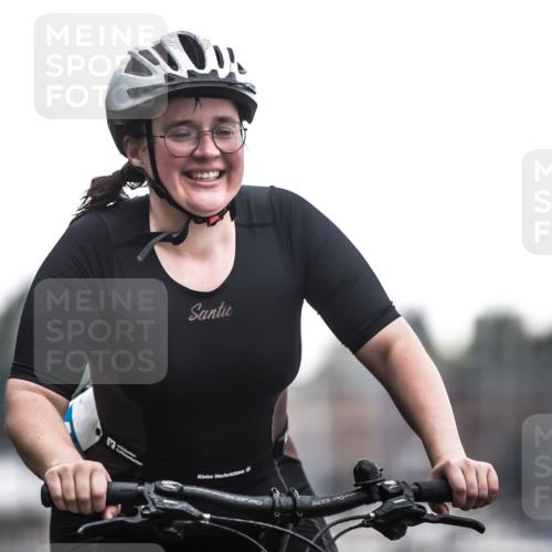 16.08.2026 - KN Förde Triathlon 2026 H.Heesch http://msf.ph/oto/9974222 16.08.2026 10:21:25 Radfahren  meine-sportfotos.de