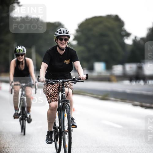 16.08.2026 - KN Förde Triathlon 2026 H.Heesch http://msf.ph/oto/9974229 16.08.2026 10:22:11 Radfahren  meine-sportfotos.de