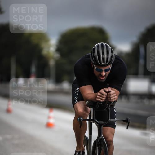 16.08.2026 - KN Förde Triathlon 2026 H.Heesch http://msf.ph/oto/9974348 16.08.2026 11:00:47 Radfahren 221, 308, 312 meine-sportfotos.de