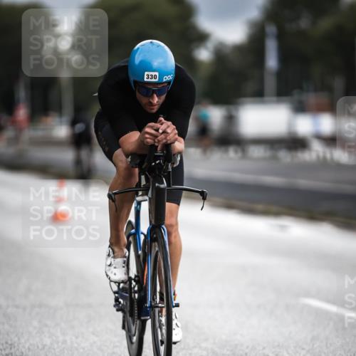 16.08.2026 - KN Förde Triathlon 2026 H.Heesch http://msf.ph/oto/9974402 16.08.2026 11:01:19 Radfahren 330 meine-sportfotos.de