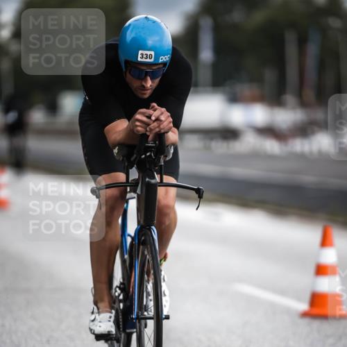 16.08.2026 - KN Förde Triathlon 2026 H.Heesch http://msf.ph/oto/9974405 16.08.2026 11:01:19 Radfahren 330 meine-sportfotos.de