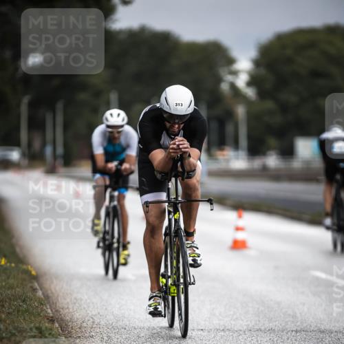 16.08.2026 - KN Förde Triathlon 2026 H.Heesch http://msf.ph/oto/9974460 16.08.2026 11:01:52 Radfahren 305, 309, 313, 318 meine-sportfotos.de