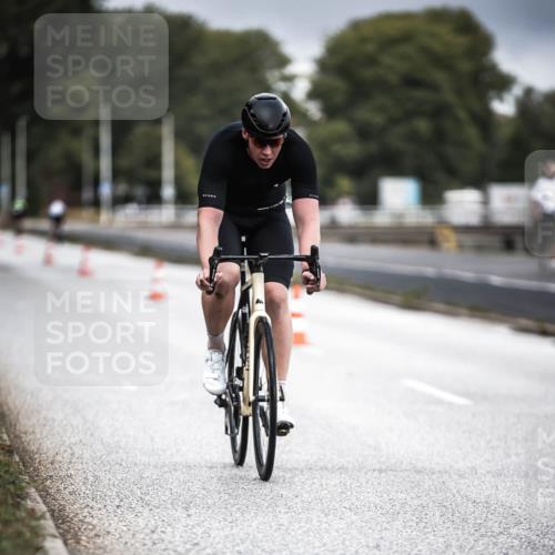 16.08.2026 - KN Förde Triathlon 2026 H.Heesch http://msf.ph/oto/9974577 16.08.2026 11:02:57 Radfahren 221, 312, 337, 341, 373 meine-sportfotos.de