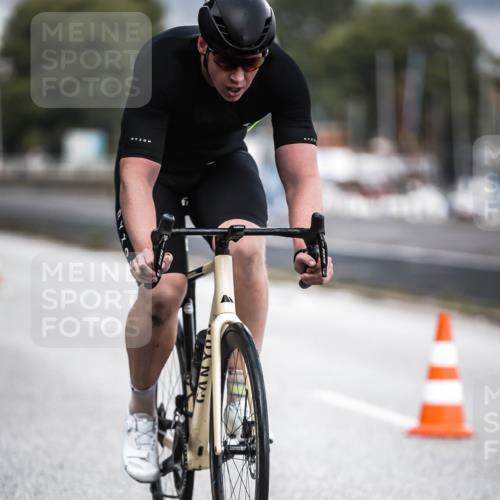 16.08.2026 - KN Förde Triathlon 2026 H.Heesch http://msf.ph/oto/9974591 16.08.2026 11:02:58 Radfahren 221, 312, 337, 341, 373 meine-sportfotos.de