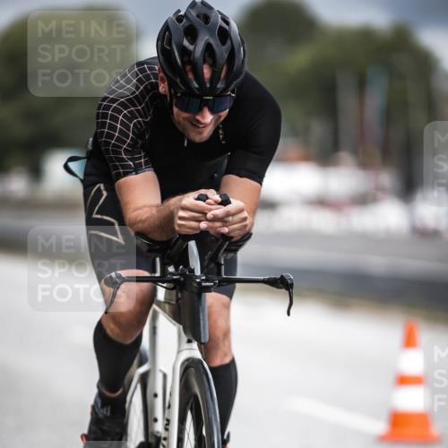 16.08.2026 - KN Förde Triathlon 2026 H.Heesch http://msf.ph/oto/9974606 16.08.2026 11:03:27 Radfahren 323 meine-sportfotos.de