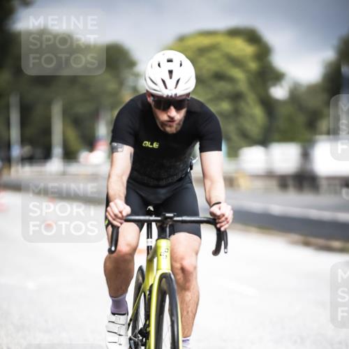 16.08.2026 - KN Förde Triathlon 2026 H.Heesch http://msf.ph/oto/9974686 16.08.2026 11:04:18 Radfahren 309, 329, 340 meine-sportfotos.de