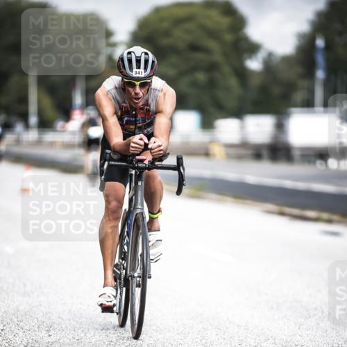 16.08.2026 - KN Förde Triathlon 2026 H.Heesch http://msf.ph/oto/9974794 16.08.2026 11:05:18 Radfahren 341, 350, 355, 367 meine-sportfotos.de