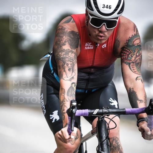 16.08.2026 - KN Förde Triathlon 2026 H.Heesch http://msf.ph/oto/9975040 16.08.2026 11:08:36 Radfahren 342, 346 meine-sportfotos.de