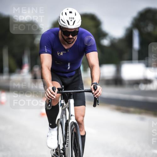 16.08.2026 - KN Förde Triathlon 2026 H.Heesch http://msf.ph/oto/9975049 16.08.2026 11:08:46 Radfahren 311, 318, 339, 352, 365, 372 meine-sportfotos.de