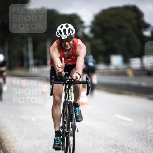 16.08.2026 - KN Förde Triathlon 2026 H.Heesch http://msf.ph/oto/9975058 16.08.2026 11:09:13 Radfahren 304, 308, 317, 353, 354, 368 meine-sportfotos.de