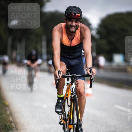 16.08.2026 - KN Förde Triathlon 2026 H.Heesch http://msf.ph/oto/9975099 16.08.2026 11:09:25 Radfahren 349, 356, 369, 441 meine-sportfotos.de
