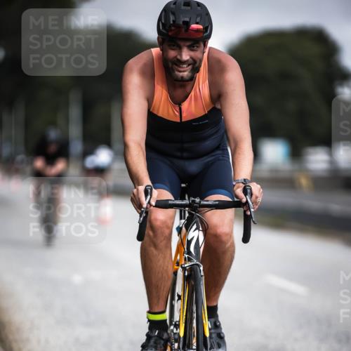 16.08.2026 - KN Förde Triathlon 2026 H.Heesch http://msf.ph/oto/9975103 16.08.2026 11:09:25 Radfahren 349, 356, 369, 441 meine-sportfotos.de