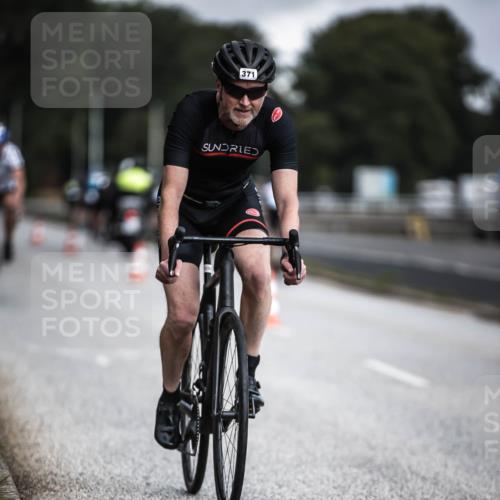 16.08.2026 - KN Förde Triathlon 2026 H.Heesch http://msf.ph/oto/9975167 16.08.2026 11:09:45 Radfahren 306, 364, 371 meine-sportfotos.de