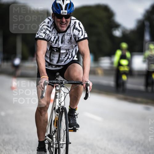 16.08.2026 - KN Förde Triathlon 2026 H.Heesch http://msf.ph/oto/9975190 16.08.2026 11:09:48 Radfahren 306, 312, 364, 371, 388, 392 meine-sportfotos.de