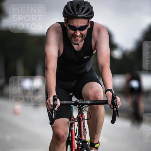 16.08.2026 - KN Förde Triathlon 2026 H.Heesch http://msf.ph/oto/9975272 16.08.2026 11:10:20 Radfahren 382 meine-sportfotos.de