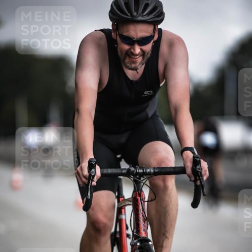 16.08.2026 - KN Förde Triathlon 2026 H.Heesch http://msf.ph/oto/9975273 16.08.2026 11:10:20 Radfahren 382 meine-sportfotos.de