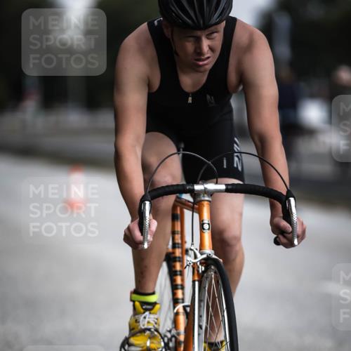 16.08.2026 - KN Förde Triathlon 2026 H.Heesch http://msf.ph/oto/9975292 16.08.2026 11:10:29 Radfahren 301, 310, 313, 323, 375, 383 meine-sportfotos.de