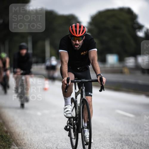16.08.2026 - KN Förde Triathlon 2026 H.Heesch http://msf.ph/oto/9975389 16.08.2026 11:11:12 Radfahren 314, 321, 342, 352, 365, 372 meine-sportfotos.de