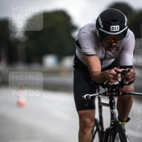 16.08.2026 - KN Förde Triathlon 2026 H.Heesch http://msf.ph/oto/9975434 16.08.2026 11:11:22 Radfahren 317, 353, 409, 430 meine-sportfotos.de