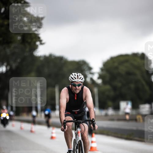 16.08.2026 - KN Förde Triathlon 2026 H.Heesch http://msf.ph/oto/9975451 16.08.2026 11:11:33 Radfahren 309, 320, 327, 347, 401, 411 meine-sportfotos.de