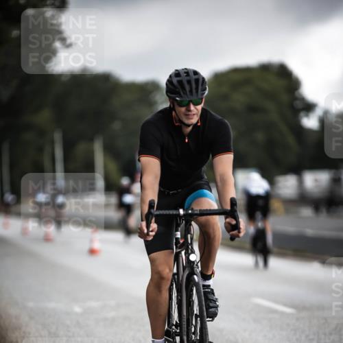 16.08.2026 - KN Förde Triathlon 2026 H.Heesch http://msf.ph/oto/9975498 16.08.2026 11:11:49 Radfahren 305, 368, 398 meine-sportfotos.de
