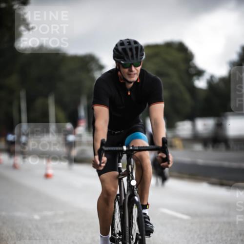 16.08.2026 - KN Förde Triathlon 2026 H.Heesch http://msf.ph/oto/9975500 16.08.2026 11:11:49 Radfahren 305, 368, 398 meine-sportfotos.de